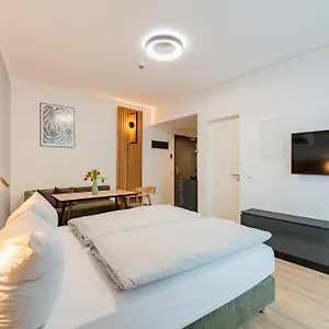 https://friday-apartments-berlin-adlershof-new-opening-2023.find-berlin-hotels.com